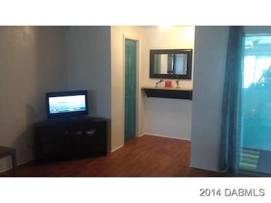 2596 Tulane Ave unit 5, Daytona Beach, FL 32118 - photo 4