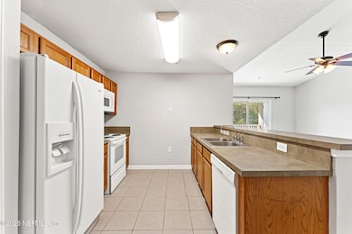 5201 Playpen Dr unit 811, Jacksonville, FL 32210 - photo 6