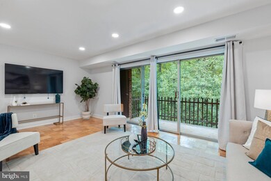 11609 Vantage Hill Rd unit 12B, Reston, VA 20190 - photo 3