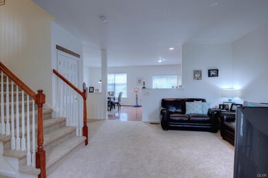 5288 Green Lawn Dr, Macungie, PA 18062 - photo 4