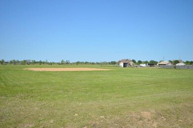 33250 Black Falcon Ct, Waller, TX 77484 - photo 5