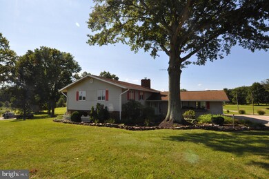 250 Juliustown Rd, Columbus, NJ 08022 - photo 6