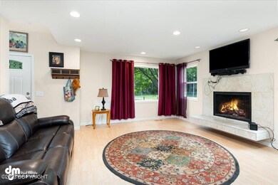 03-Living Room_ELI04338-Edit