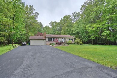 161 Longwoods Dr, Saylorsburg, PA 18353 - photo 3