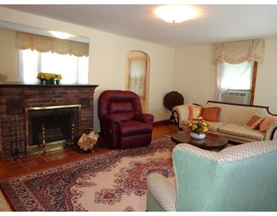 14 Ayrshire Rd, Worcester, MA 01604 - photo 6