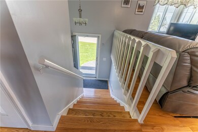 8 Little John Ln, West Warwick, RI 02893 - photo 3