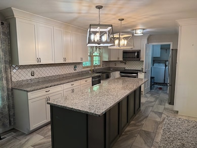 1126 Savanah St, Big Rock, VA 24603 - photo 7