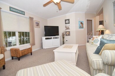 387 Leisure Dr, Wakefield, RI 02879 - photo 4