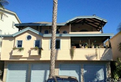 Front of 33912 Copper Lantern, Unit B is the top f