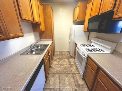 4730 E Craig Rd unit 1102, Las Vegas, NV 89115 - photo 5