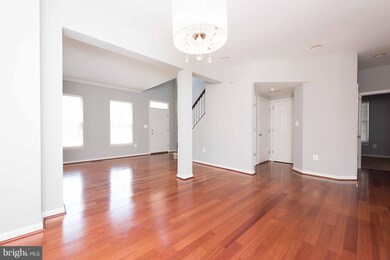 25578 Dabner Dr, Chantilly, VA 20152 - photo 2