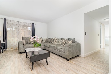 924 Lake Destiny Rd unit E, Altamonte Springs, FL 32714 - photo 4