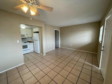 623 Forrest Ave unit 4, Cocoa, FL 32922 - photo 4