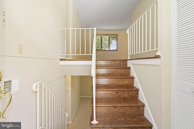 2527 Swift Run St, Vienna, VA 22180 - photo 6