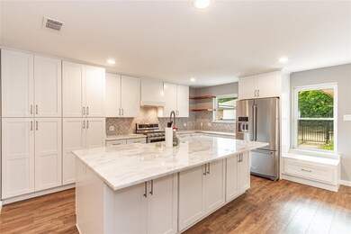 7545 Brentcove Cir, Dallas, TX 75214 - photo 3