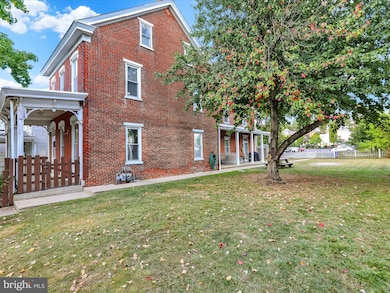 839 South St unit 112, Pottstown, PA 19464 - photo 4