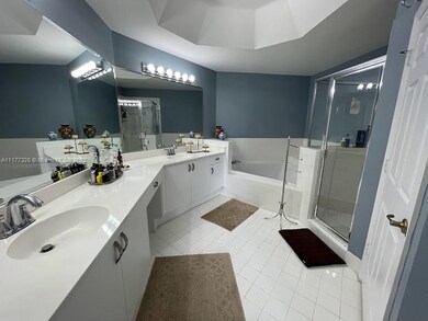 6681 NW 107th Ct, Doral, FL 33178 - photo 6