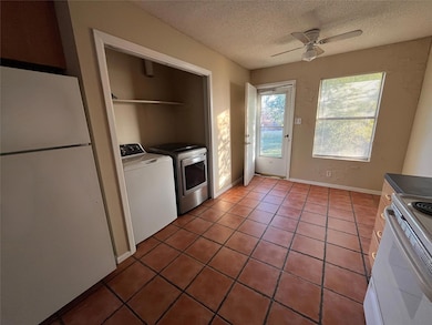 304 Highland Estates Dr unit 306, Round Rock, TX 78664 - photo 3