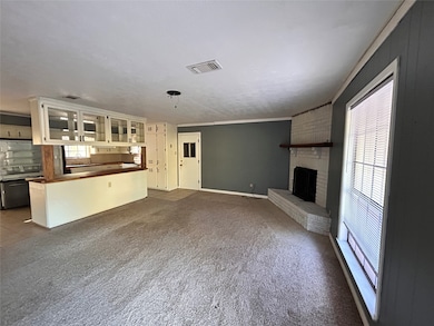 708 Myrtle St, Woodville, TX 75979 - photo 7