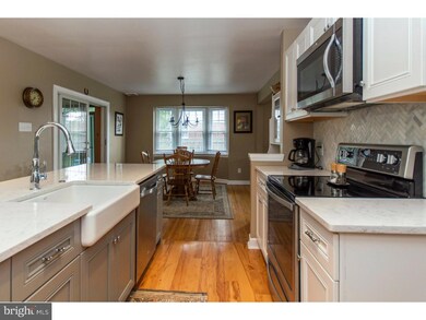 204 Twining Rd, Oreland, PA 19075 - photo 7