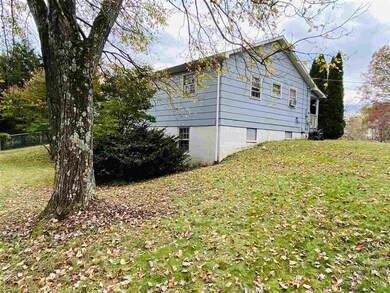 38 George James Loop, Radiant, VA 22732 - photo 2