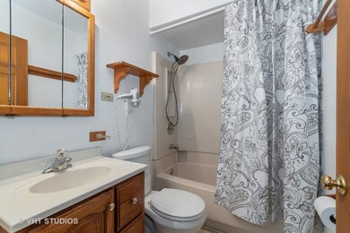 1326 N Webster St, Naperville, IL 60563 - photo 4