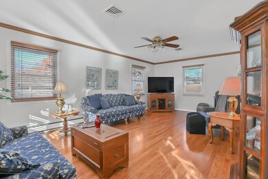 9 Bechstein Dr, Matawan, NJ 07747 - photo 4
