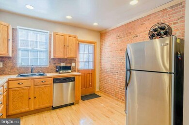 147 S Robinson St, Baltimore, MD 21224 - photo 6