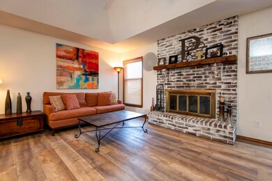 916 Fort Ct, Nixa, MO 65714 - photo 5