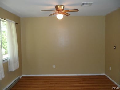 3115 Lucas Dr, Bethlehem, PA 18017 - photo 5