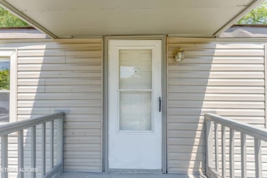 03-Front Door Ext