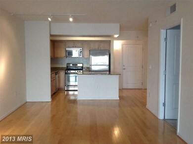 The Aurora Condominiums unit 1009, Silver Spring, MD 20910 - photo 4