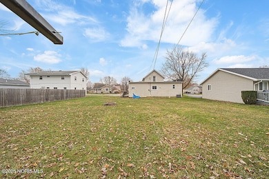 304 Rector Ave, Findlay, OH 45840 - photo 4