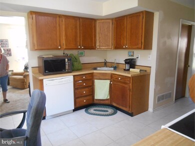 120 Alberts Way, Langhorne, PA 19047 - photo 4