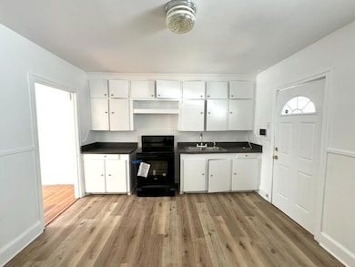 123 N Guignard Dr, Sumter, SC 29150 - photo 6