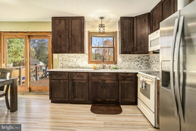 131 Red Oak Dr, Boyertown, PA 19512 - photo 5