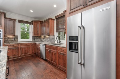 1080 Club Pointe Cir, Greensboro, GA 30642 - photo 7