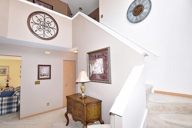 222 White Oak Dr, North Aurora, IL 60542 - photo 5