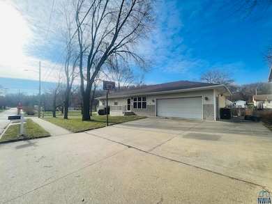 3301 Morgan St, Sioux City, IA 51104 - photo 3
