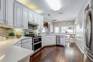 8413 Emerald Cir, North Richland Hills, TX 76180 - photo 6