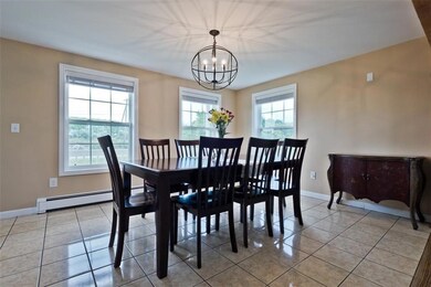 Main house - Dining room