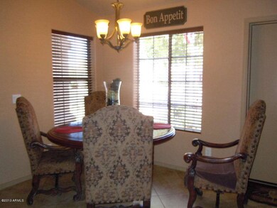 Kitchen dining