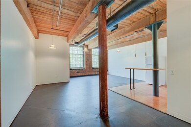 28 Bassett St unit 2C, Providence, RI 02903 - photo 4