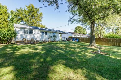 3245 Highgate Ln, Saint Charles, MO 63301 - photo 6