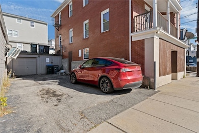 817 Charles St, Providence, RI 02904 - photo 4