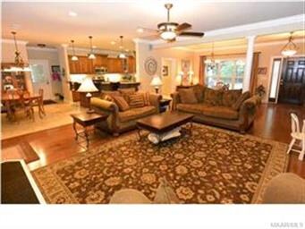 WOW, LOOK AT ALL THE SPACE IN THE GREATROOM AND TH