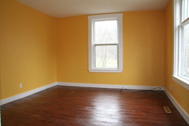 1115 Railroad St, Saint Johnsbury, VT 05819 - photo 7