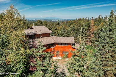 6815 Double Tree Ct, Anchorage, AK 99507 - photo 2