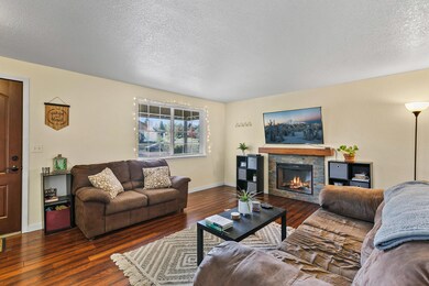 61479 Rock Bluff Ln, Bend, OR 97702 - photo 7