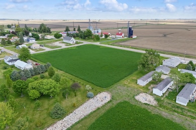 401 Hwy 21, Dysart, IA 52224 - photo 4